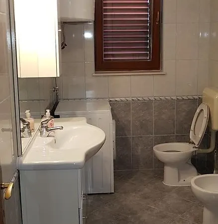 Apartamento Ferdi Trogir