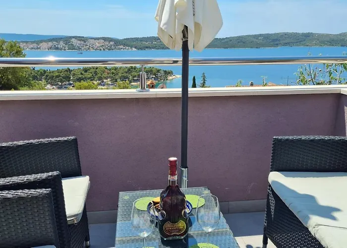 Apartmani Ferdi Trogir