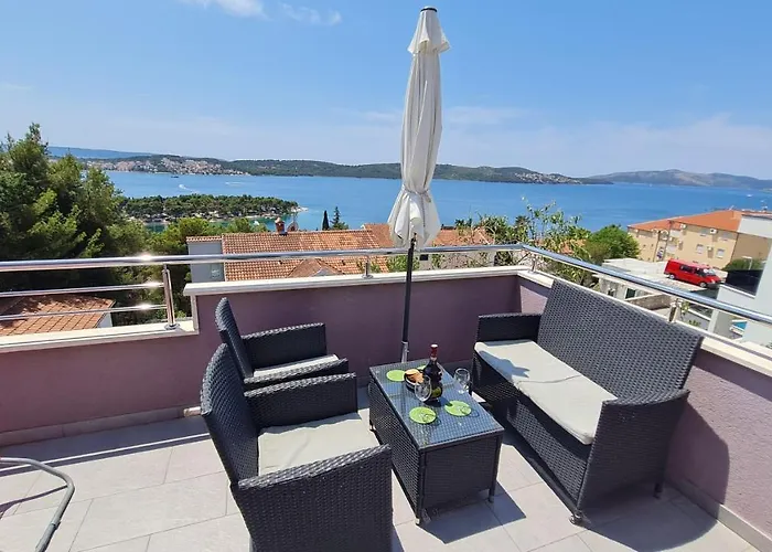 Apartmani Ferdi * Trogir