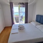 Apartment Apartmani Ferdi *