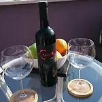 Apartmani Ferdi *