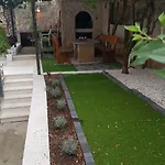 Apartmani Ferdi Apartment *